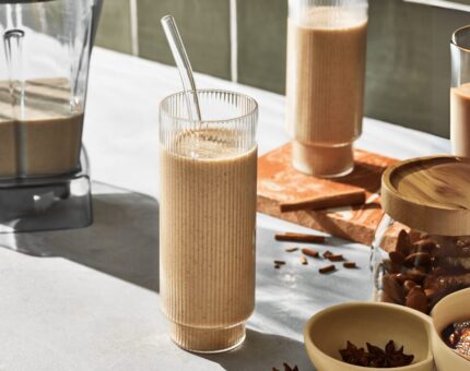 Smoothie chai con plátano y avena